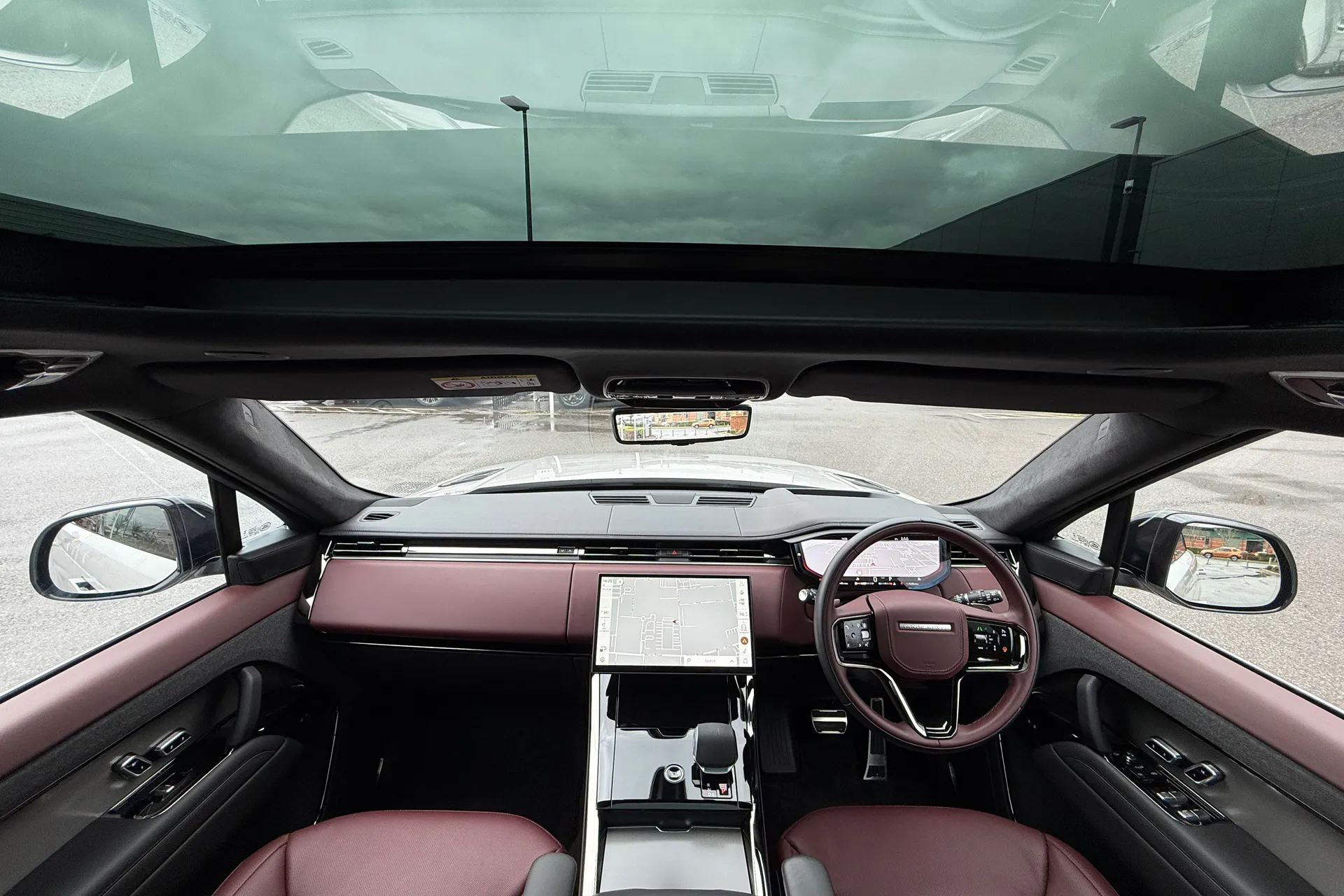 LAND ROVER RANGE ROVER SPORT thumbnail image number 4