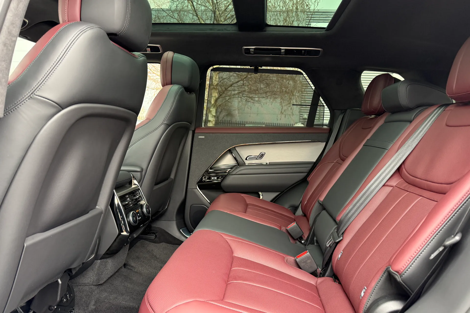 LAND ROVER RANGE ROVER SPORT thumbnail image number 45