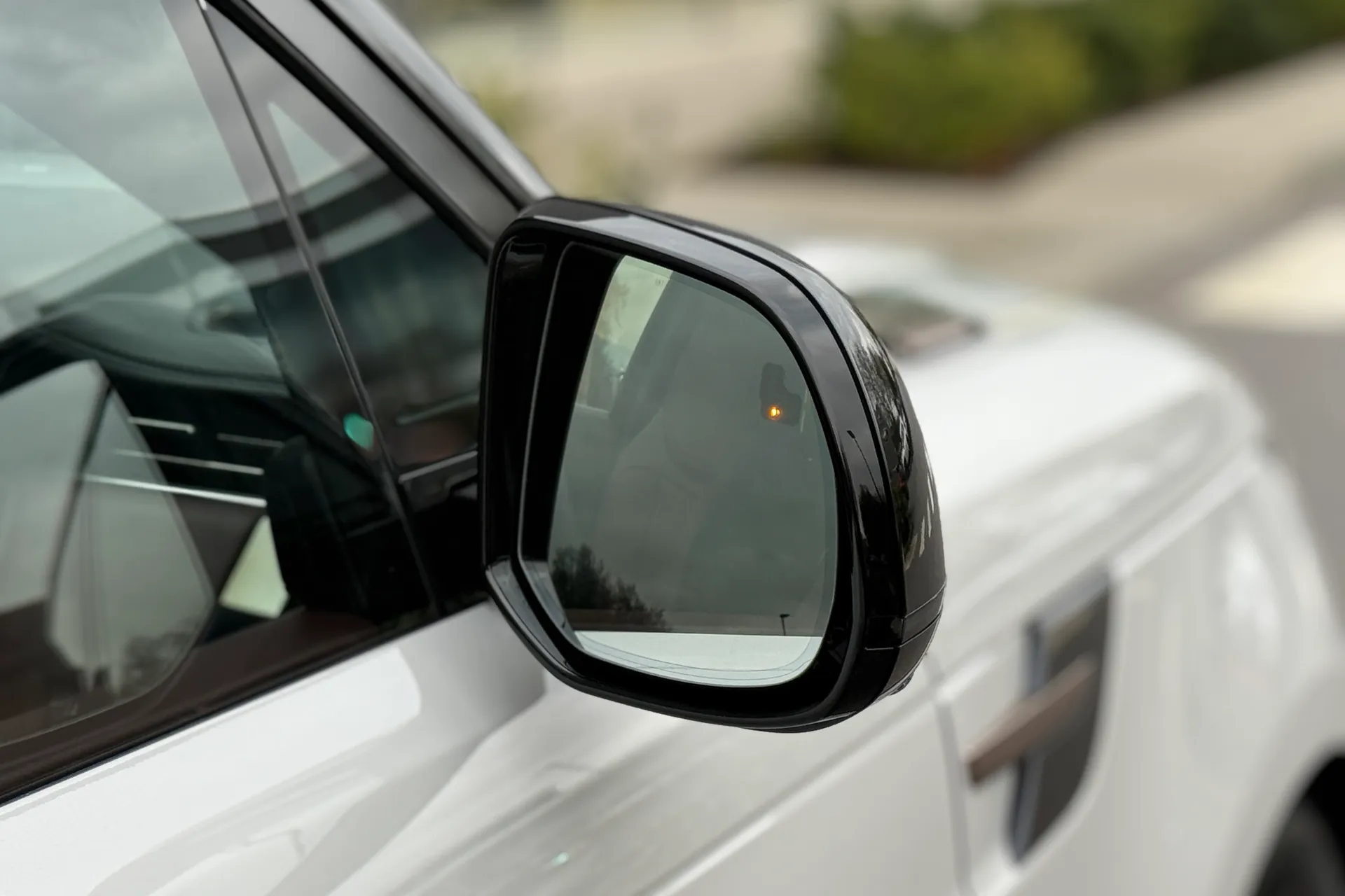 LAND ROVER RANGE ROVER SPORT thumbnail image number 13