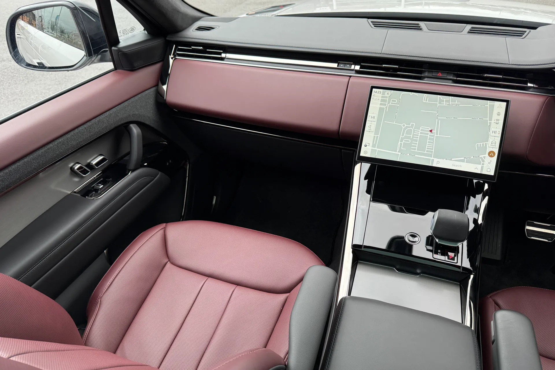 LAND ROVER RANGE ROVER SPORT thumbnail image number 21