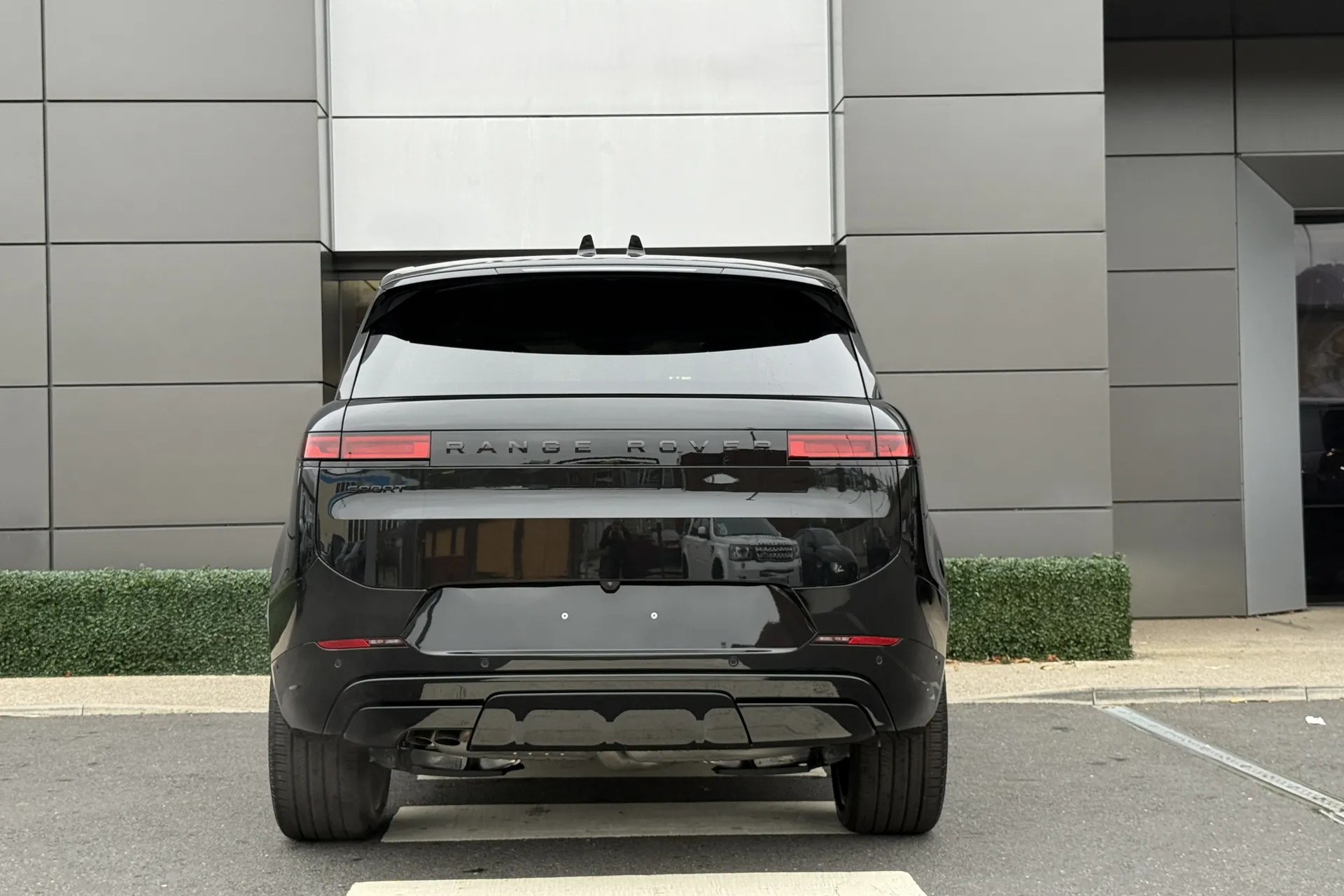 LAND ROVER RANGE ROVER SPORT thumbnail image number 12