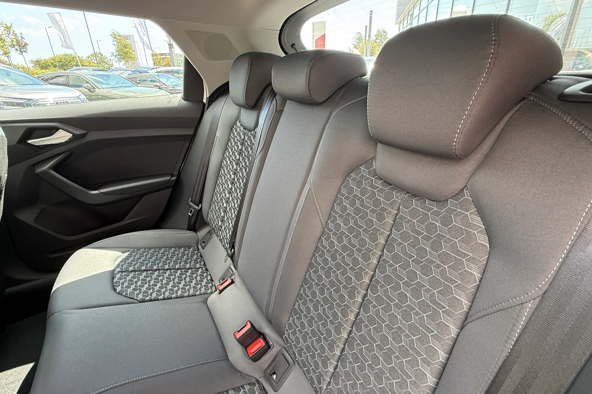 Audi A1 thumbnail image number 28
