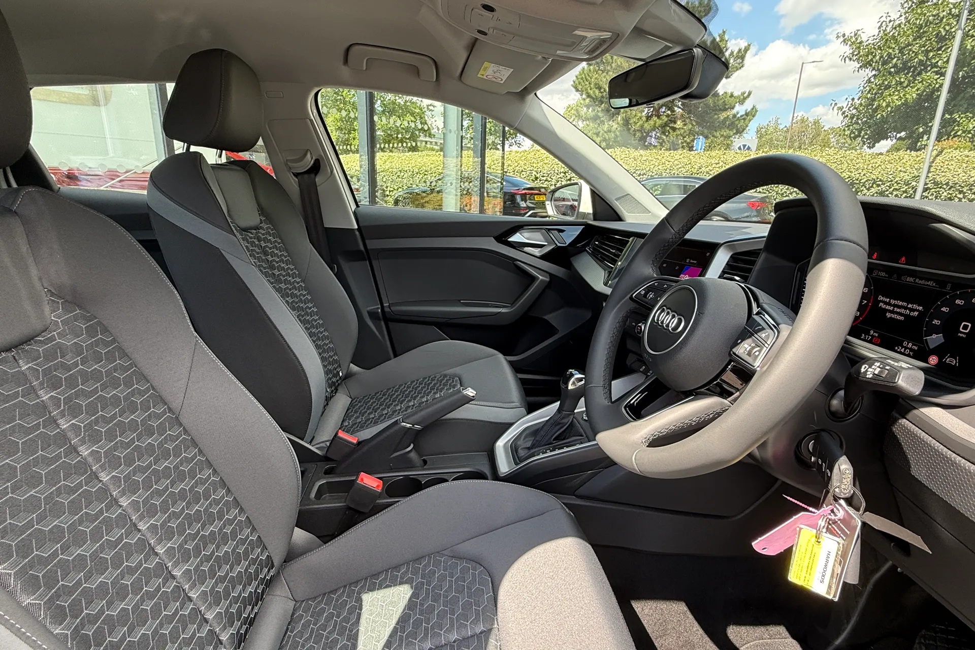 Audi A1 thumbnail image number 36
