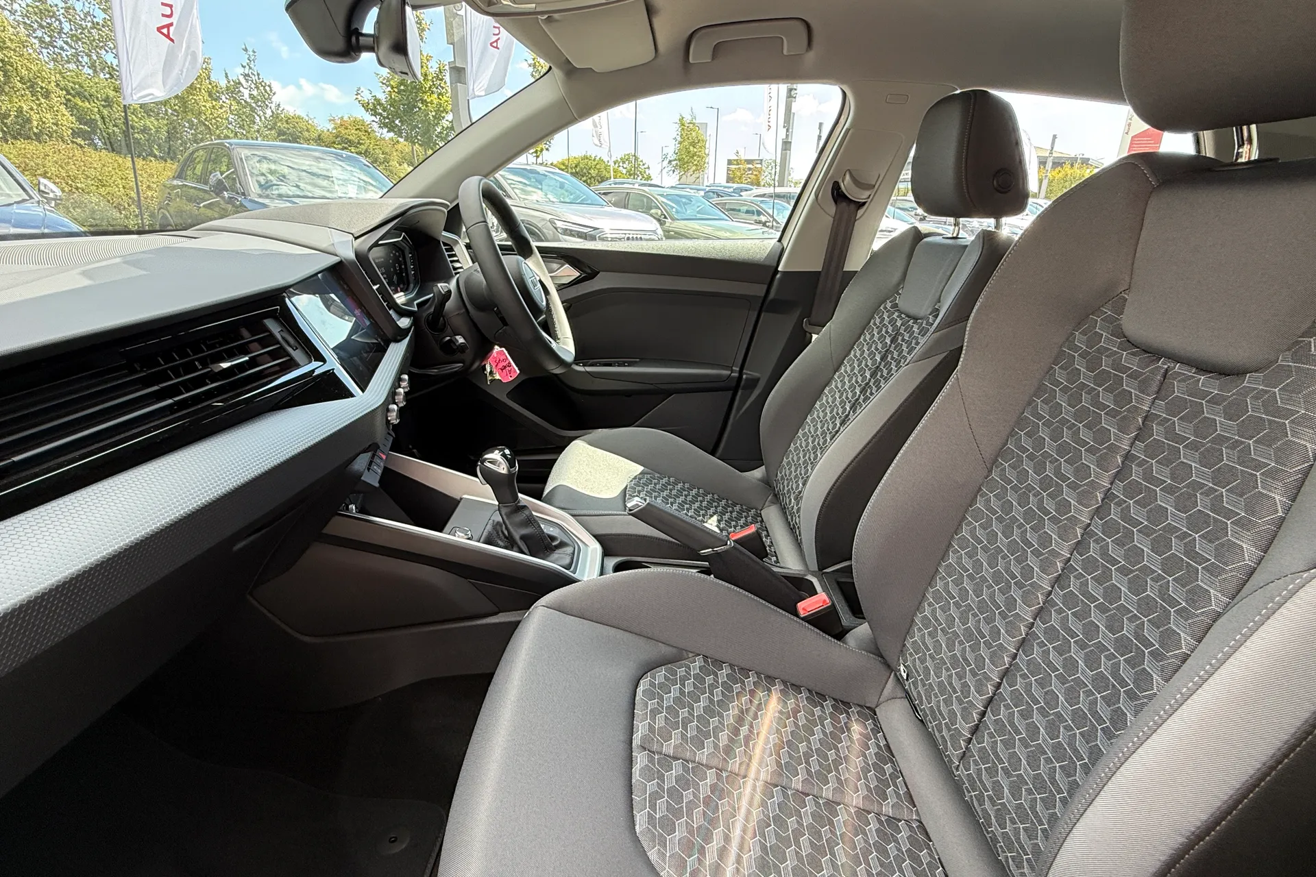 Audi A1 thumbnail image number 26