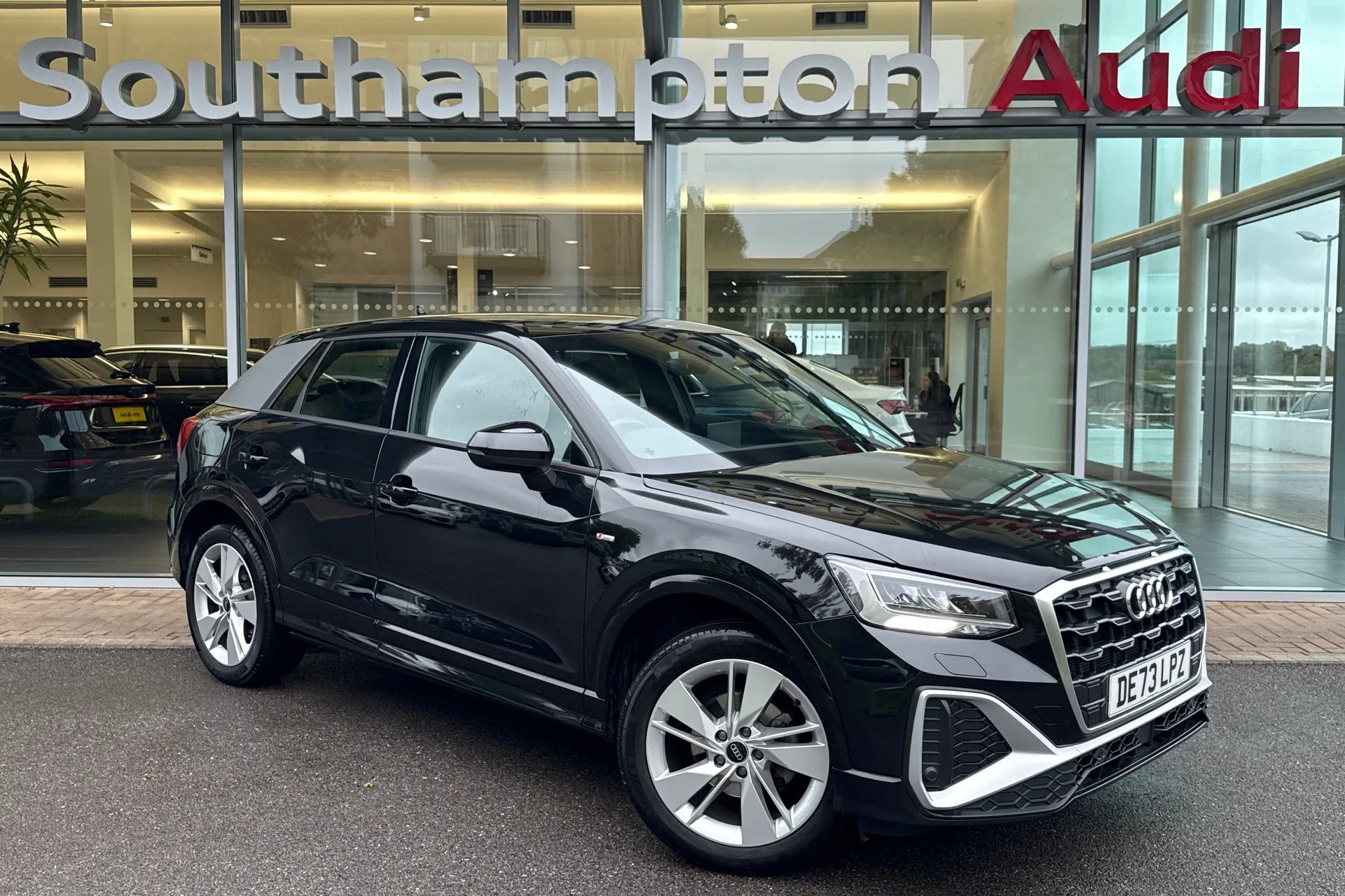 Audi Q2 thumbnail image number 56