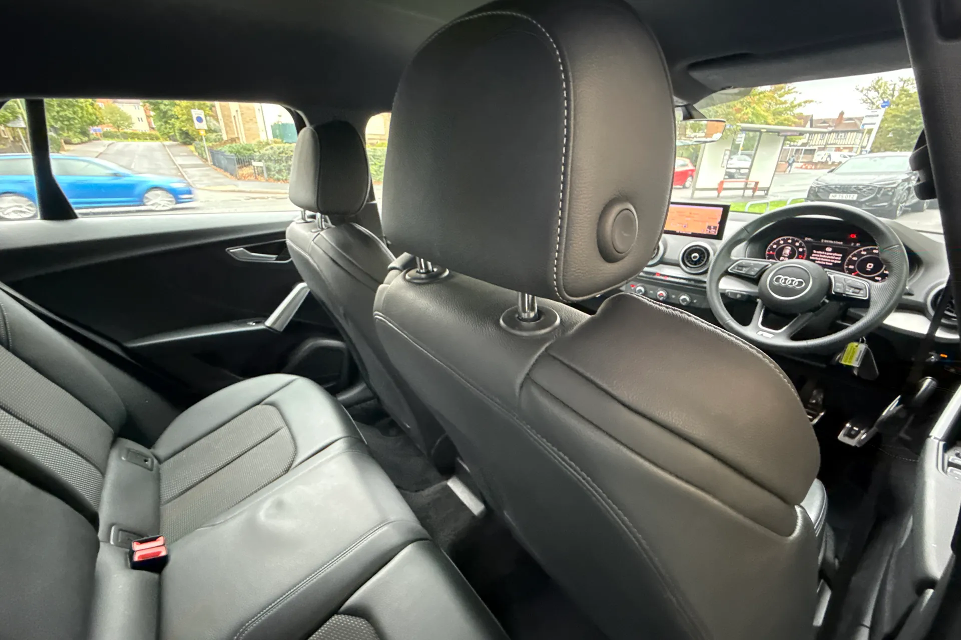 Audi Q2 thumbnail image number 33