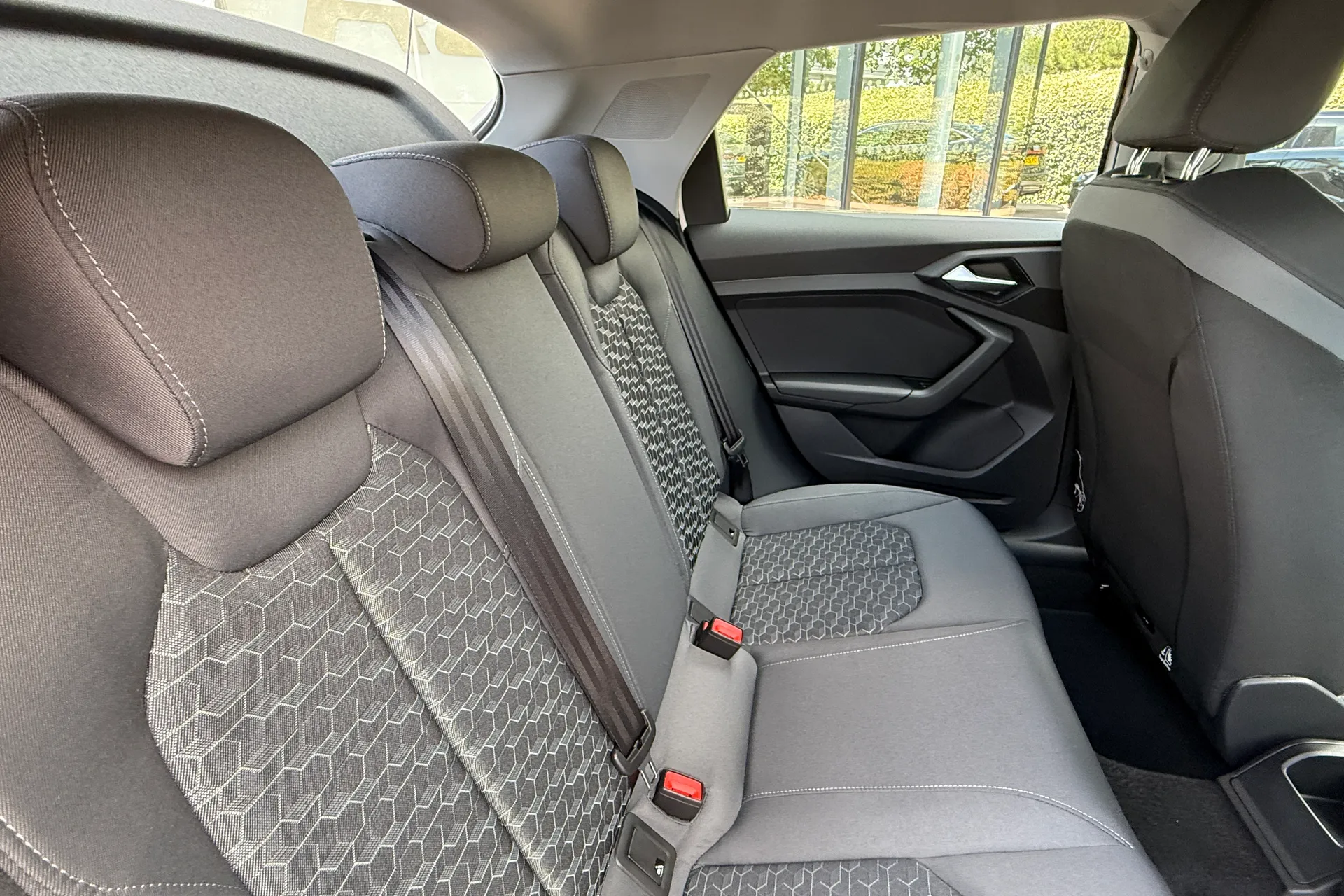 Audi A1 thumbnail image number 35