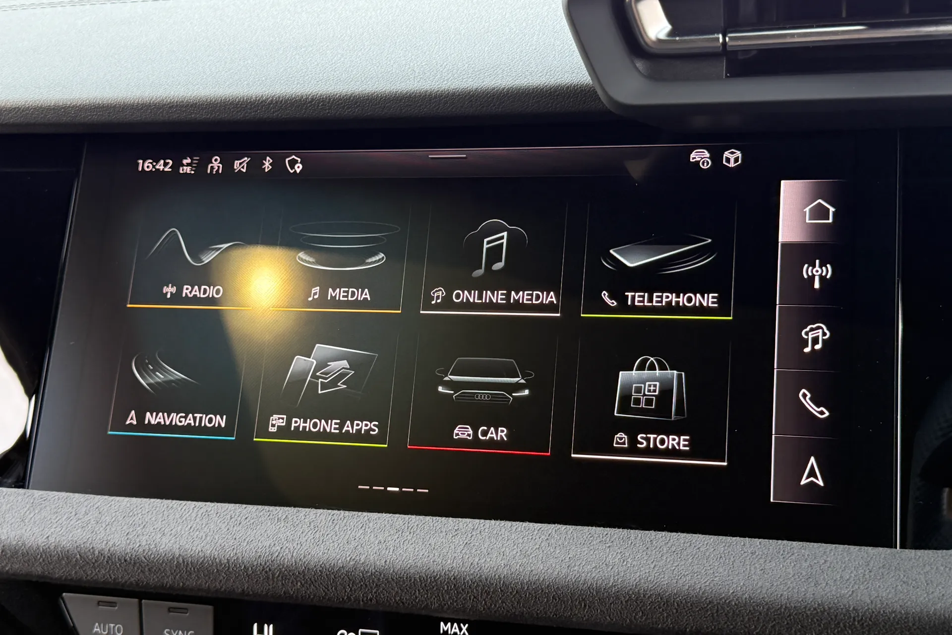 Audi A3 thumbnail image number 19
