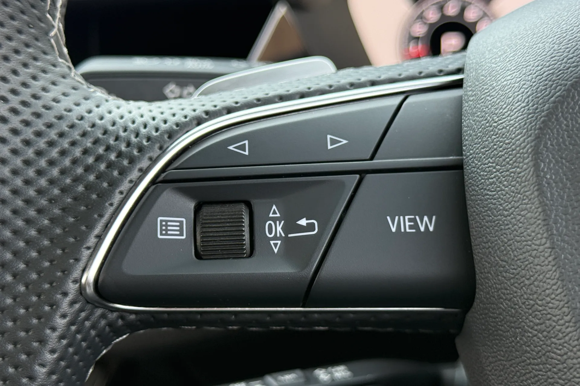 Audi A3 thumbnail image number 30