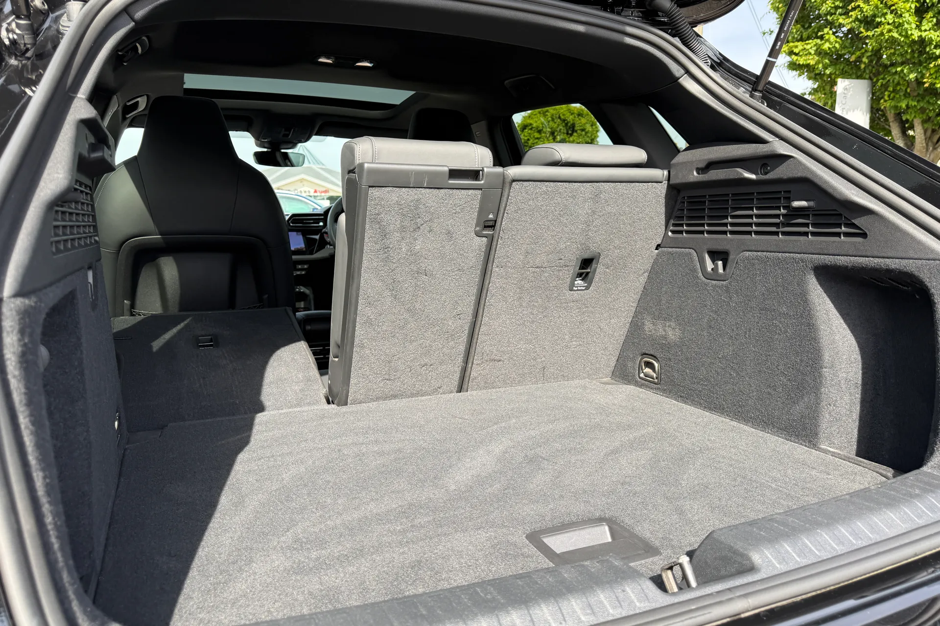 Audi A3 thumbnail image number 48