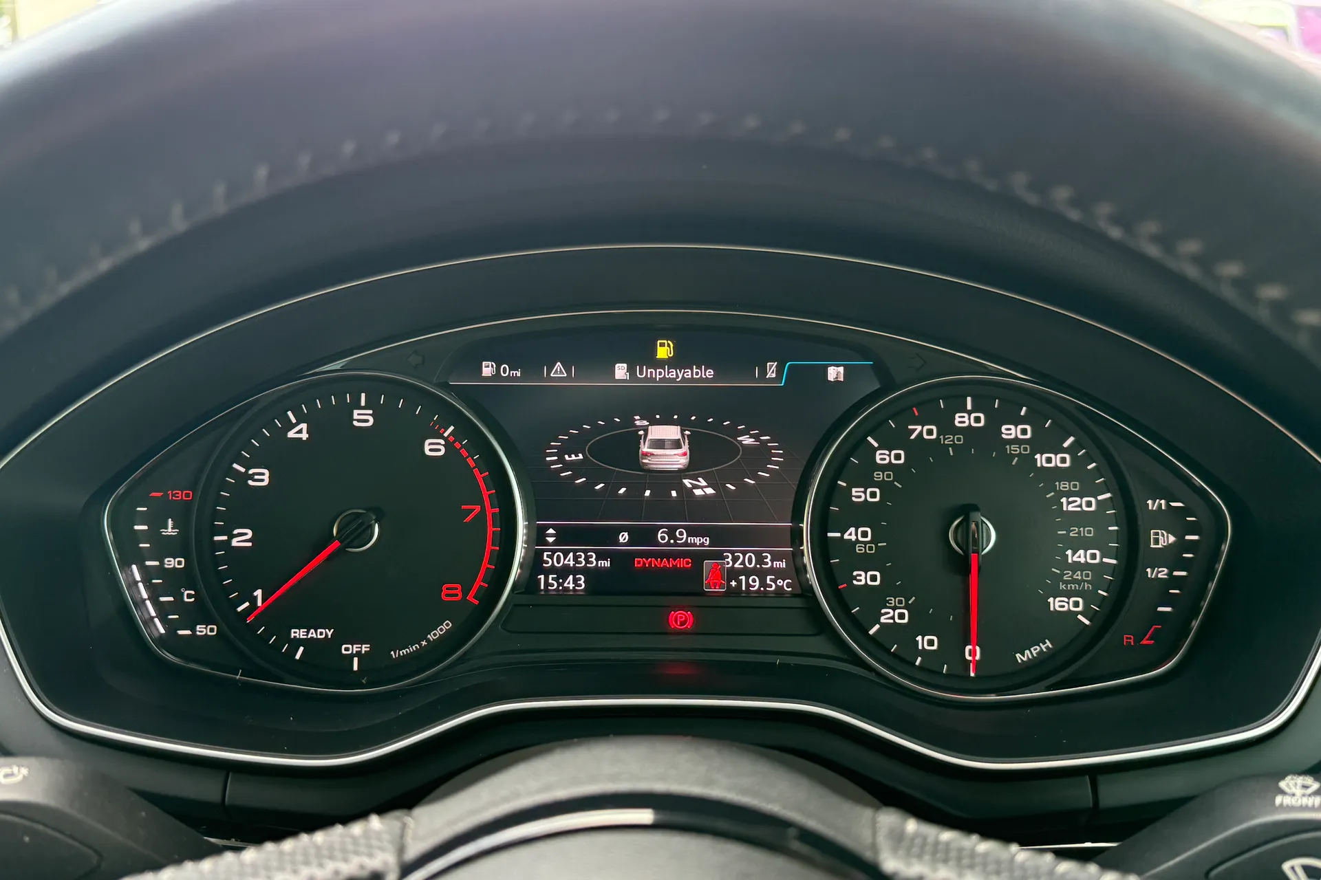 Audi A4 thumbnail image number 12