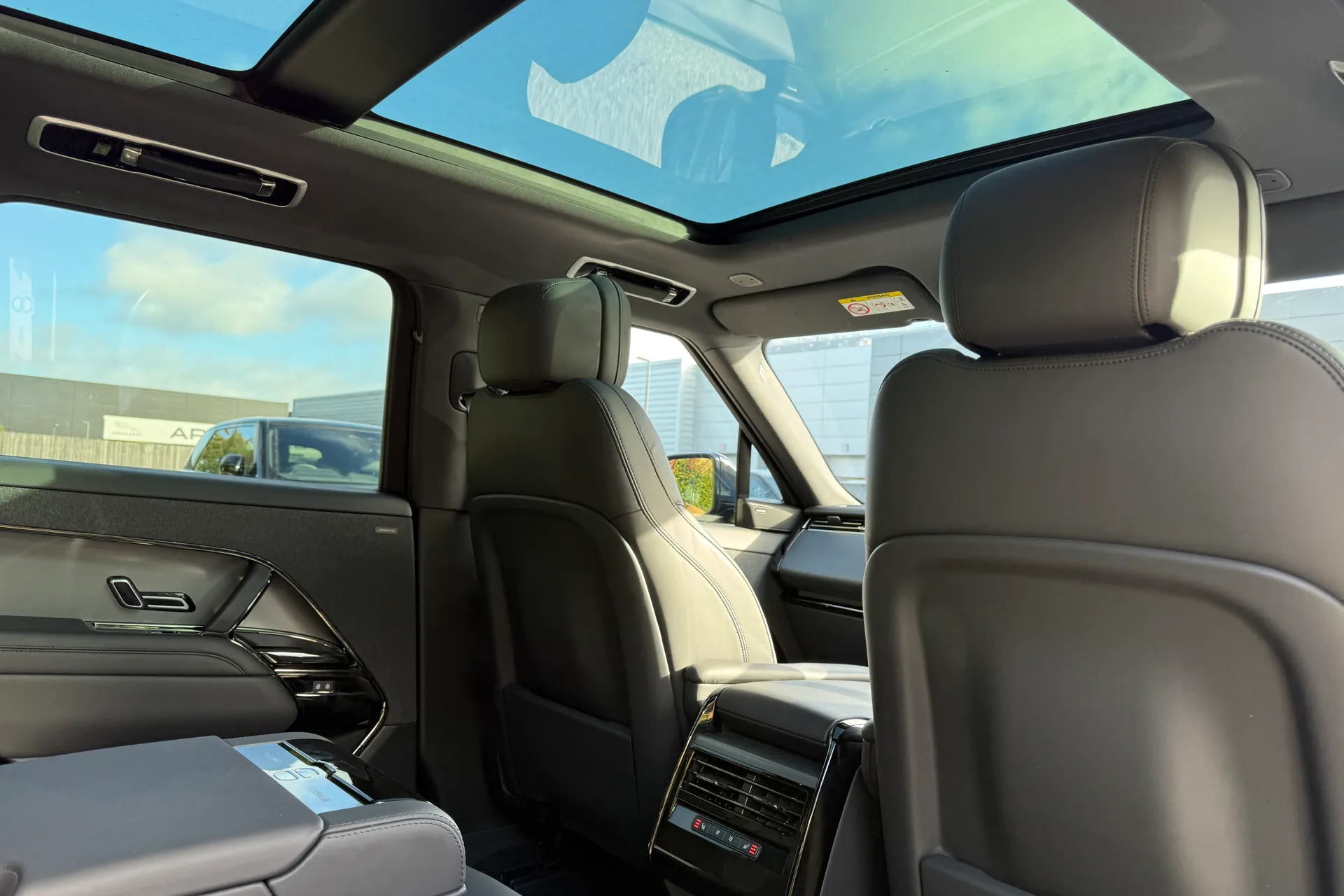 LAND ROVER RANGE ROVER SPORT thumbnail image number 47