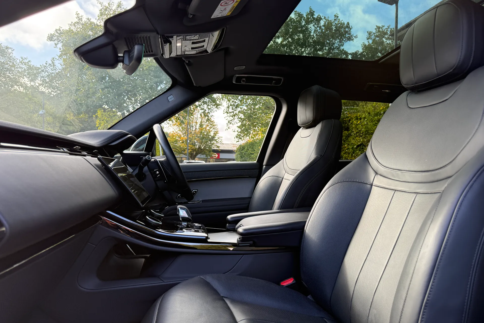 LAND ROVER RANGE ROVER SPORT thumbnail image number 52