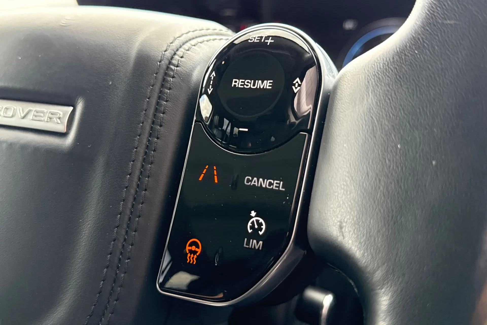 LAND ROVER RANGE ROVER thumbnail image number 35