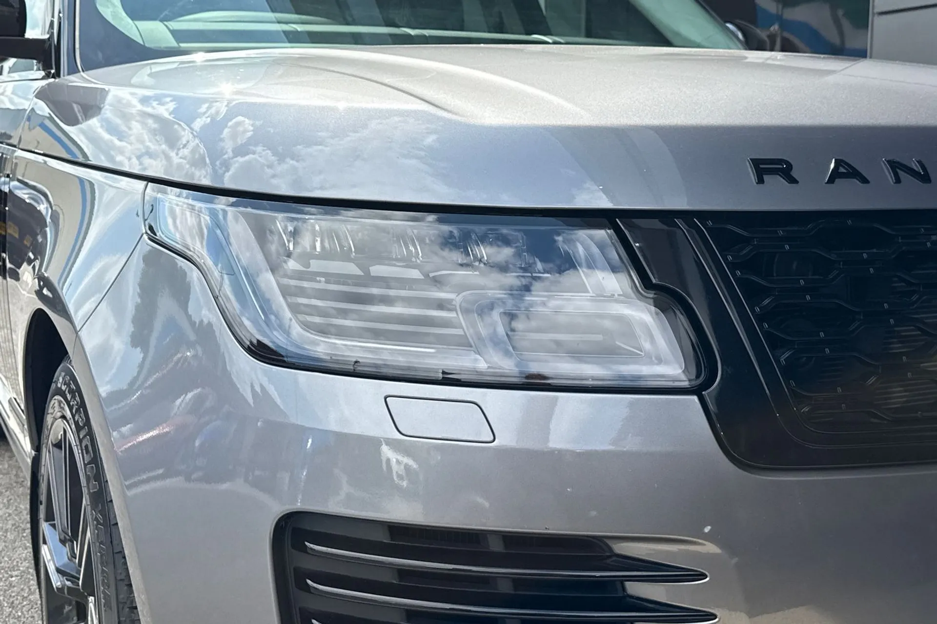 LAND ROVER RANGE ROVER thumbnail image number 26