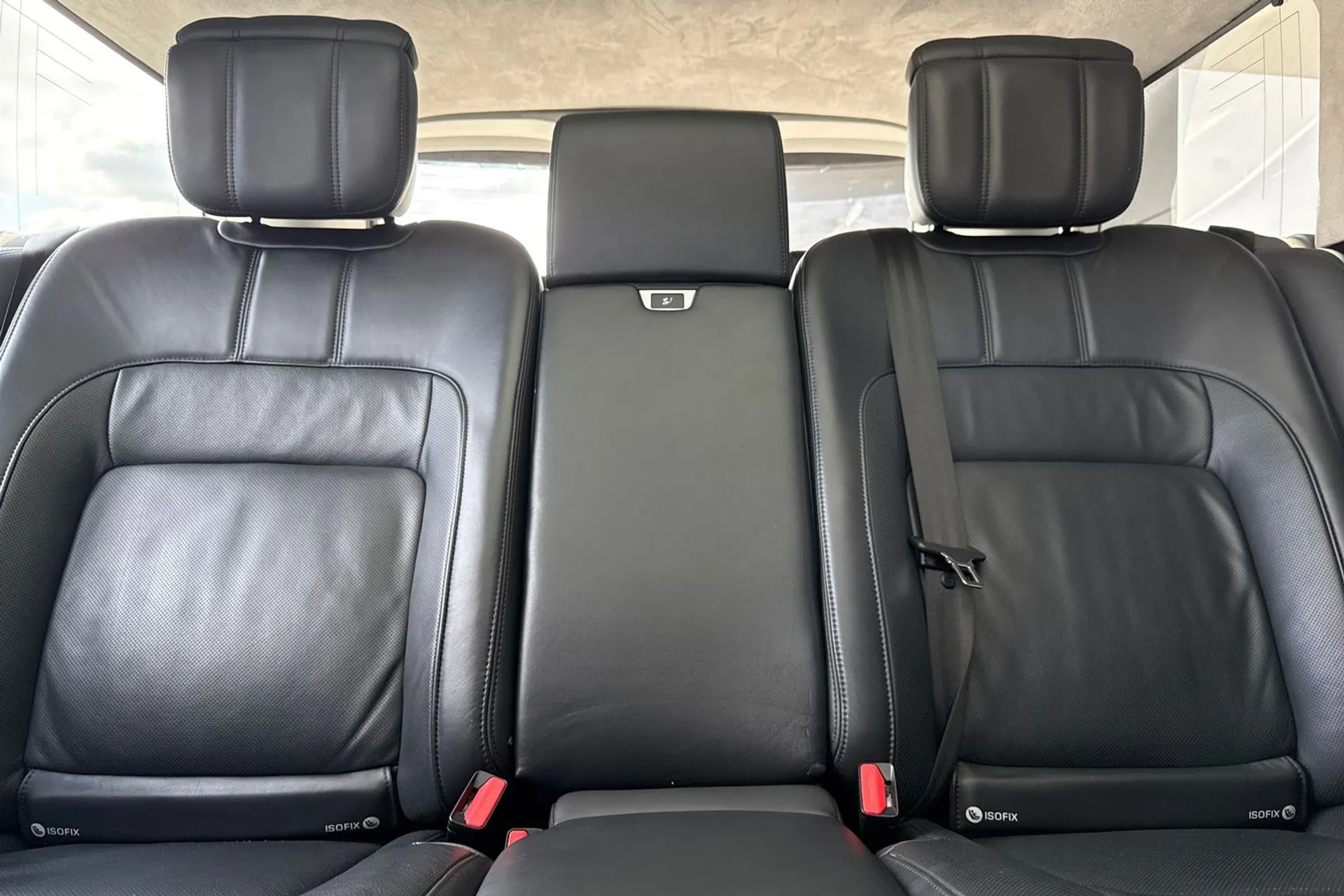 LAND ROVER RANGE ROVER thumbnail image number 50