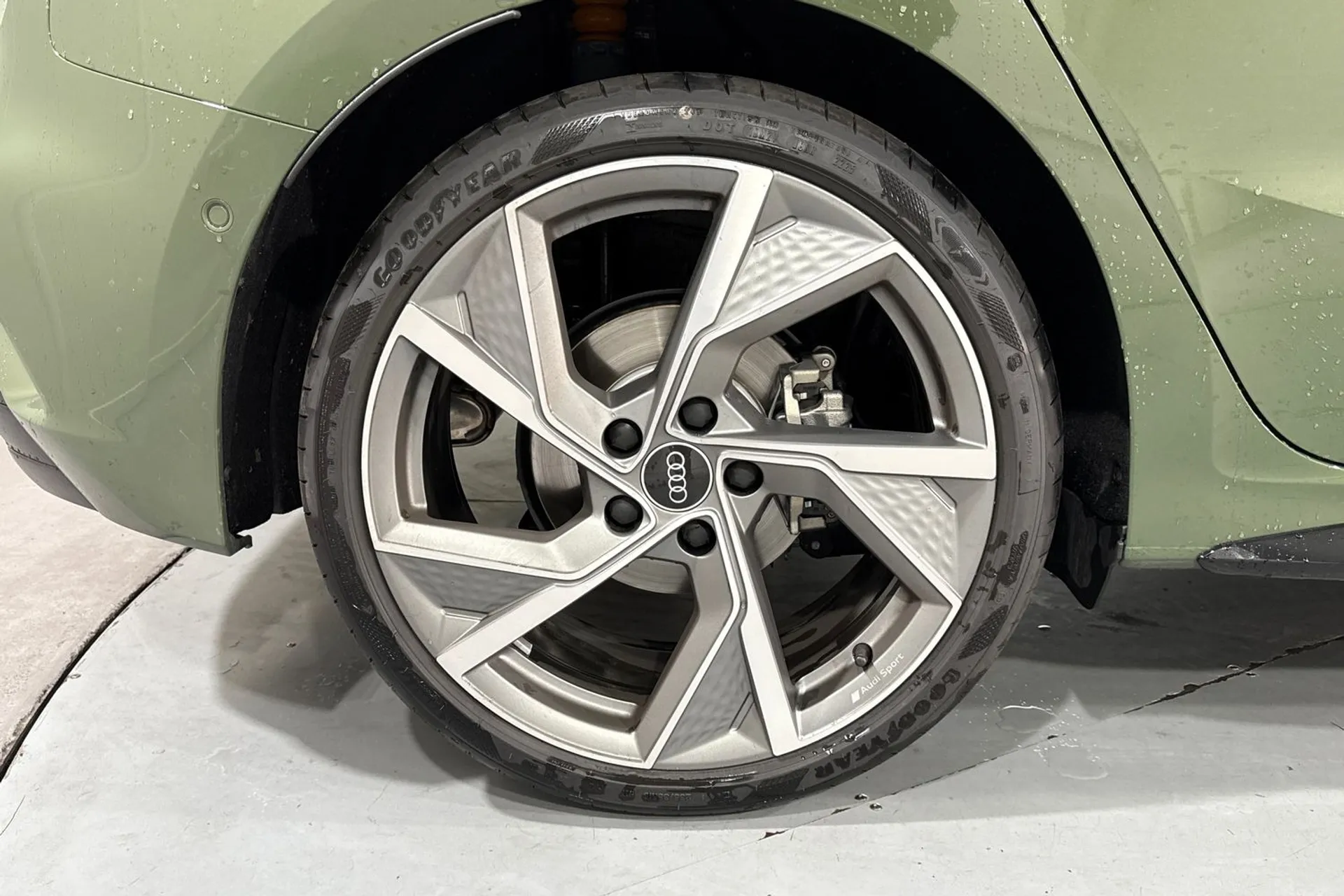 Audi A3 thumbnail image number 12