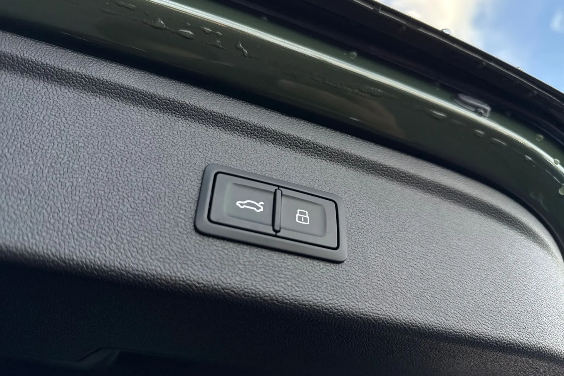 Audi A3 thumbnail image number 19