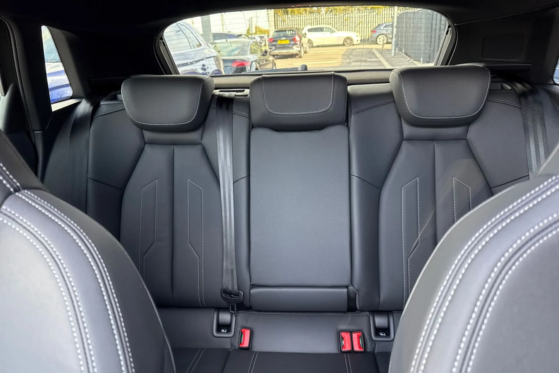 Audi A3 thumbnail image number 35