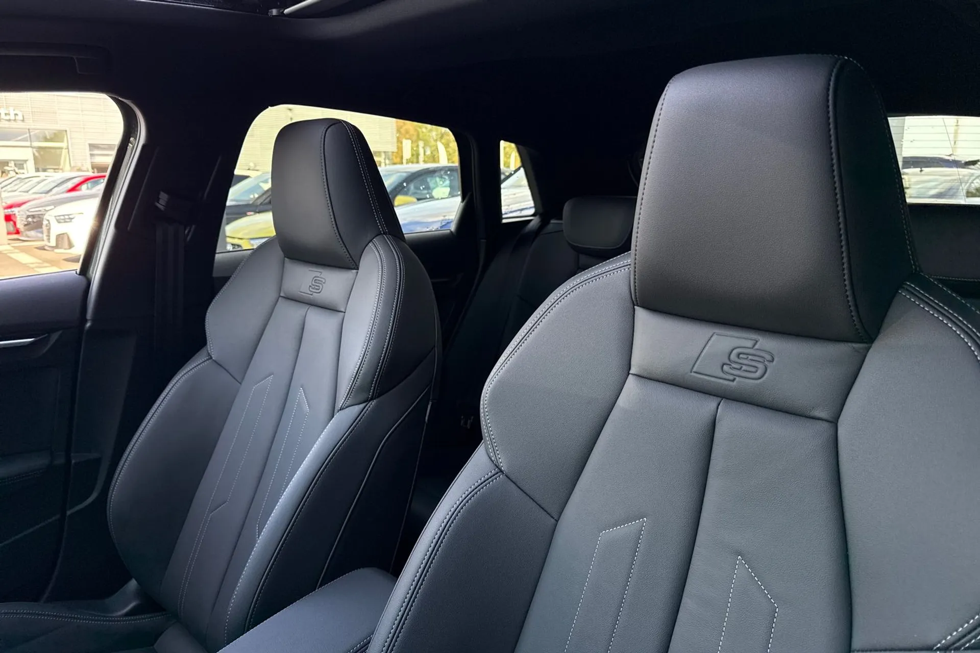 Audi A3 thumbnail image number 31