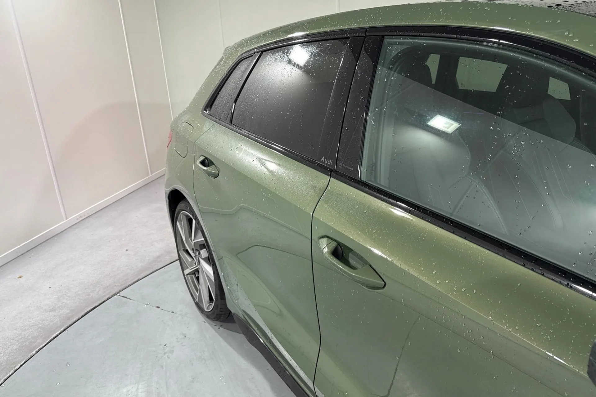 Audi A3 thumbnail image number 13