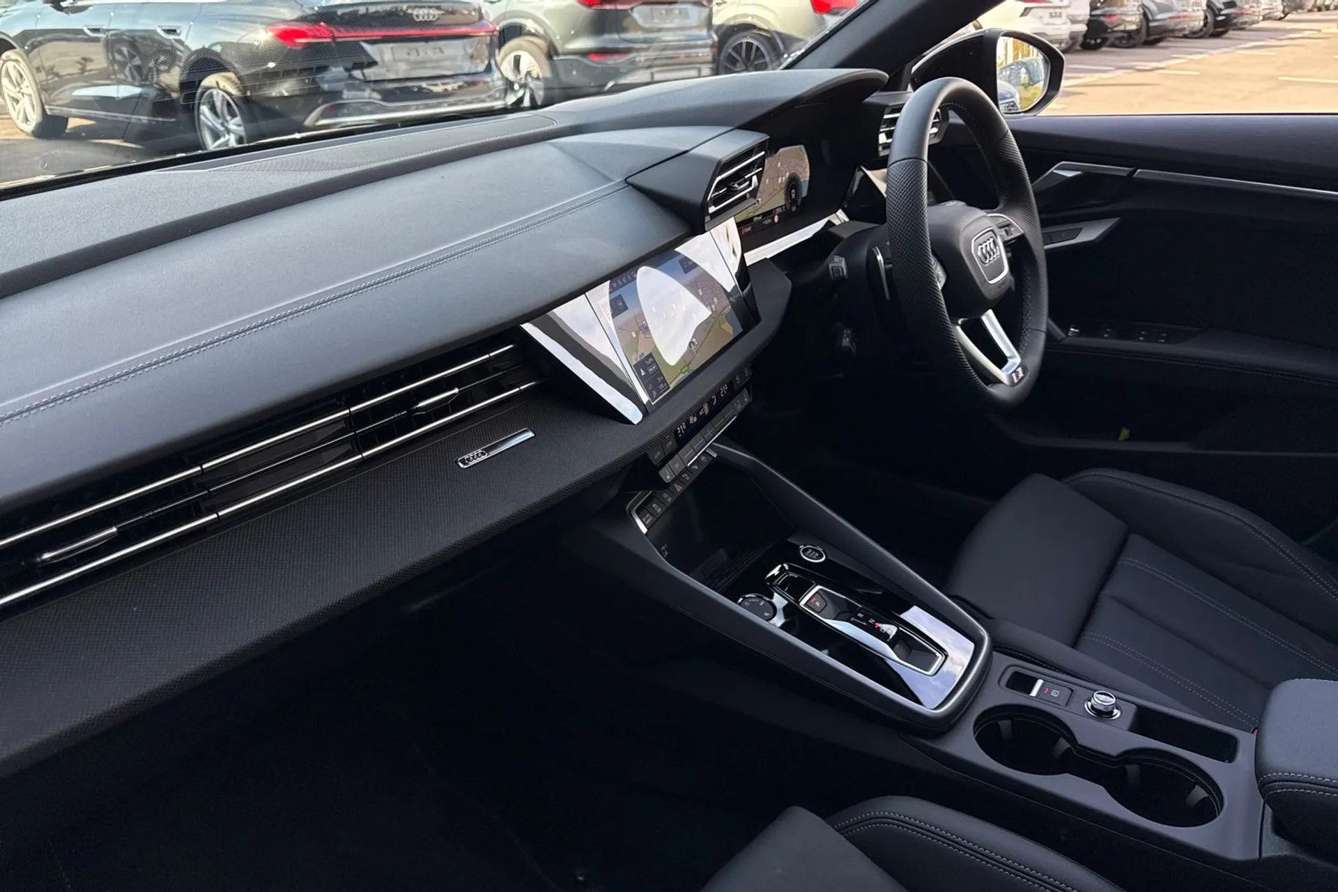 Audi A3 thumbnail image number 27