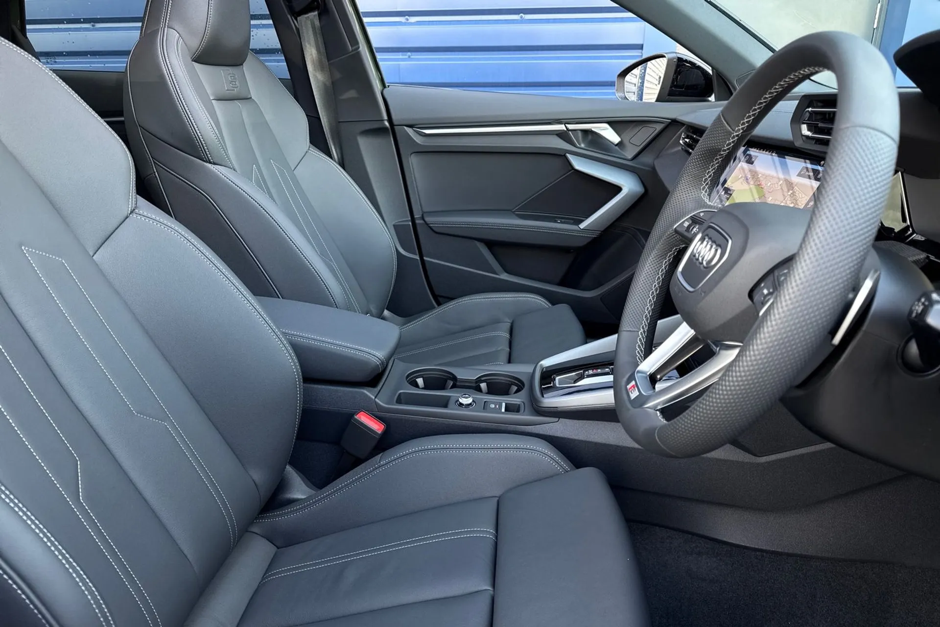 Audi A3 thumbnail image number 24