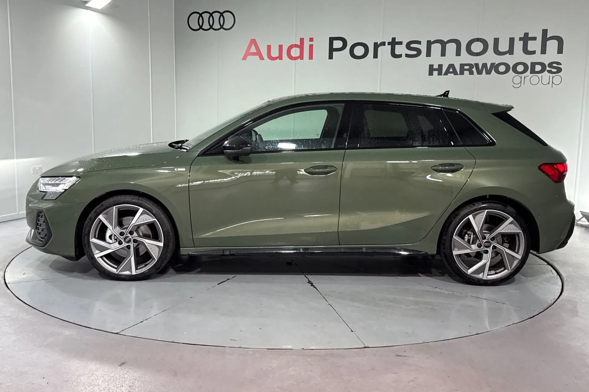 Audi A3 thumbnail image number 11