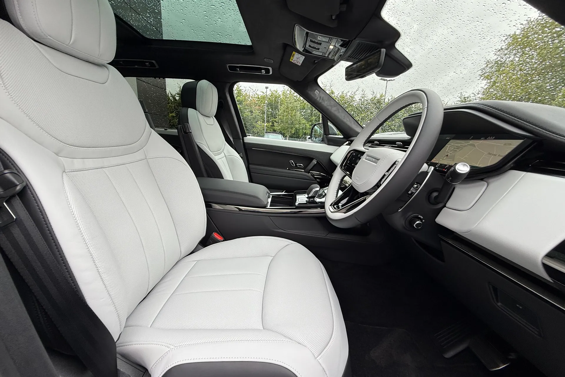 LAND ROVER RANGE ROVER SPORT thumbnail image number 23