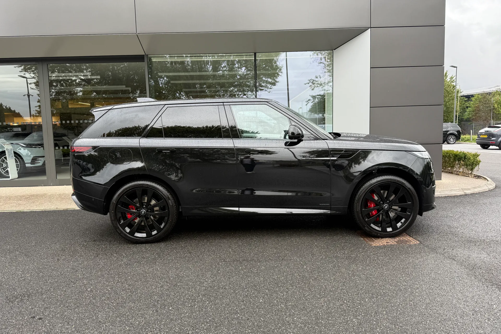 LAND ROVER RANGE ROVER SPORT thumbnail image number 10