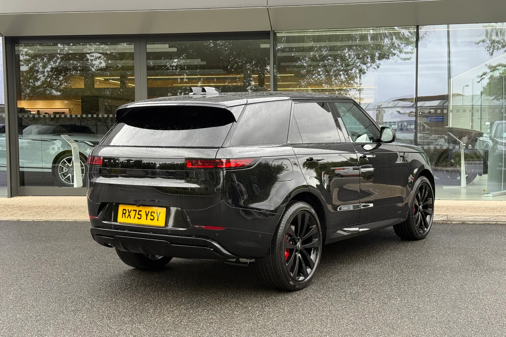 LAND ROVER RANGE ROVER SPORT thumbnail image number 3