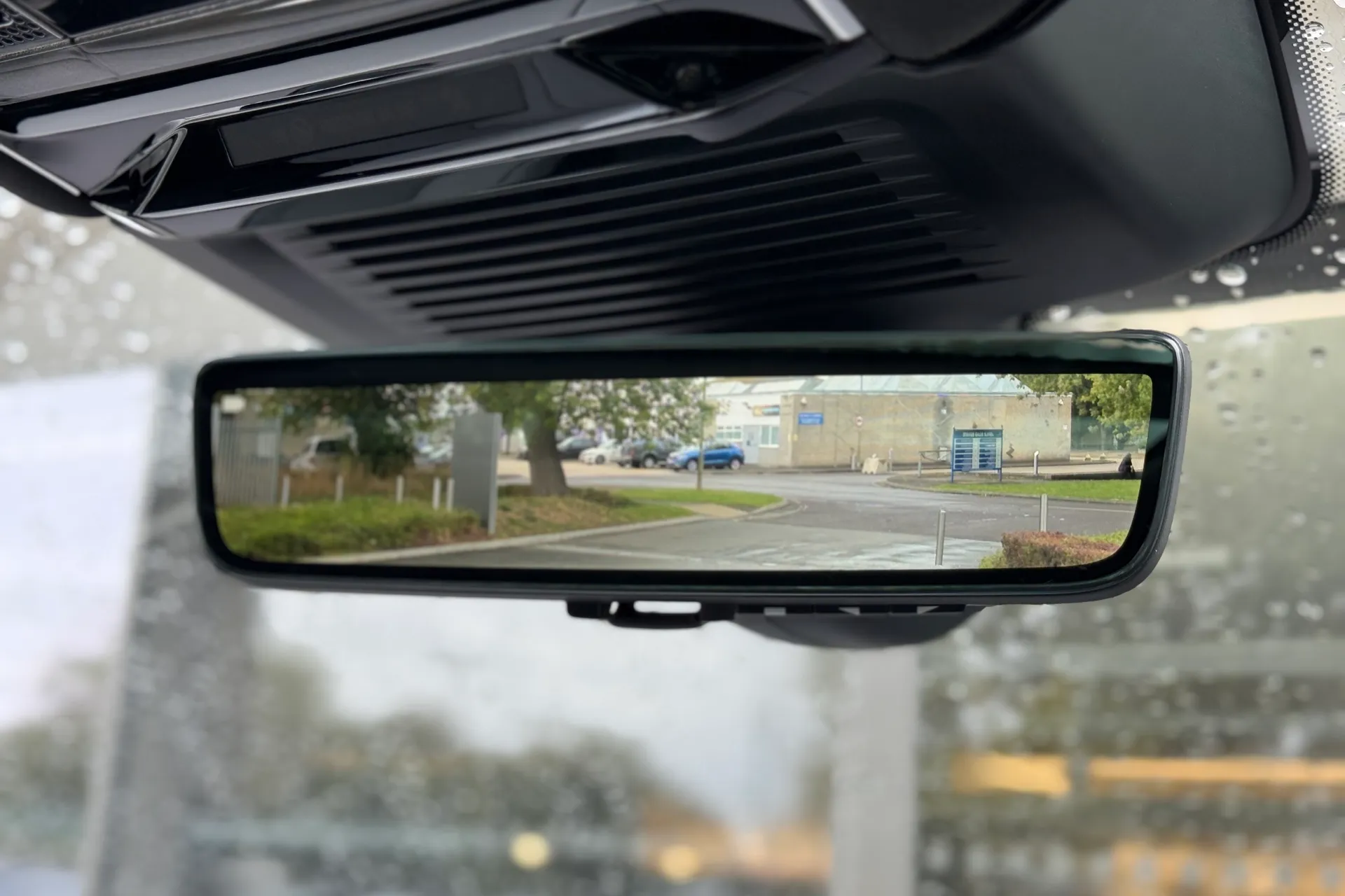 LAND ROVER RANGE ROVER SPORT thumbnail image number 18