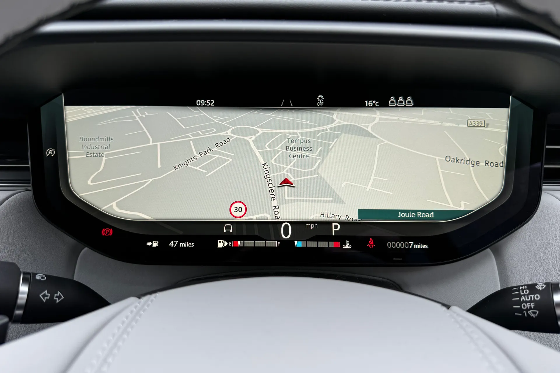 LAND ROVER RANGE ROVER SPORT thumbnail image number 29