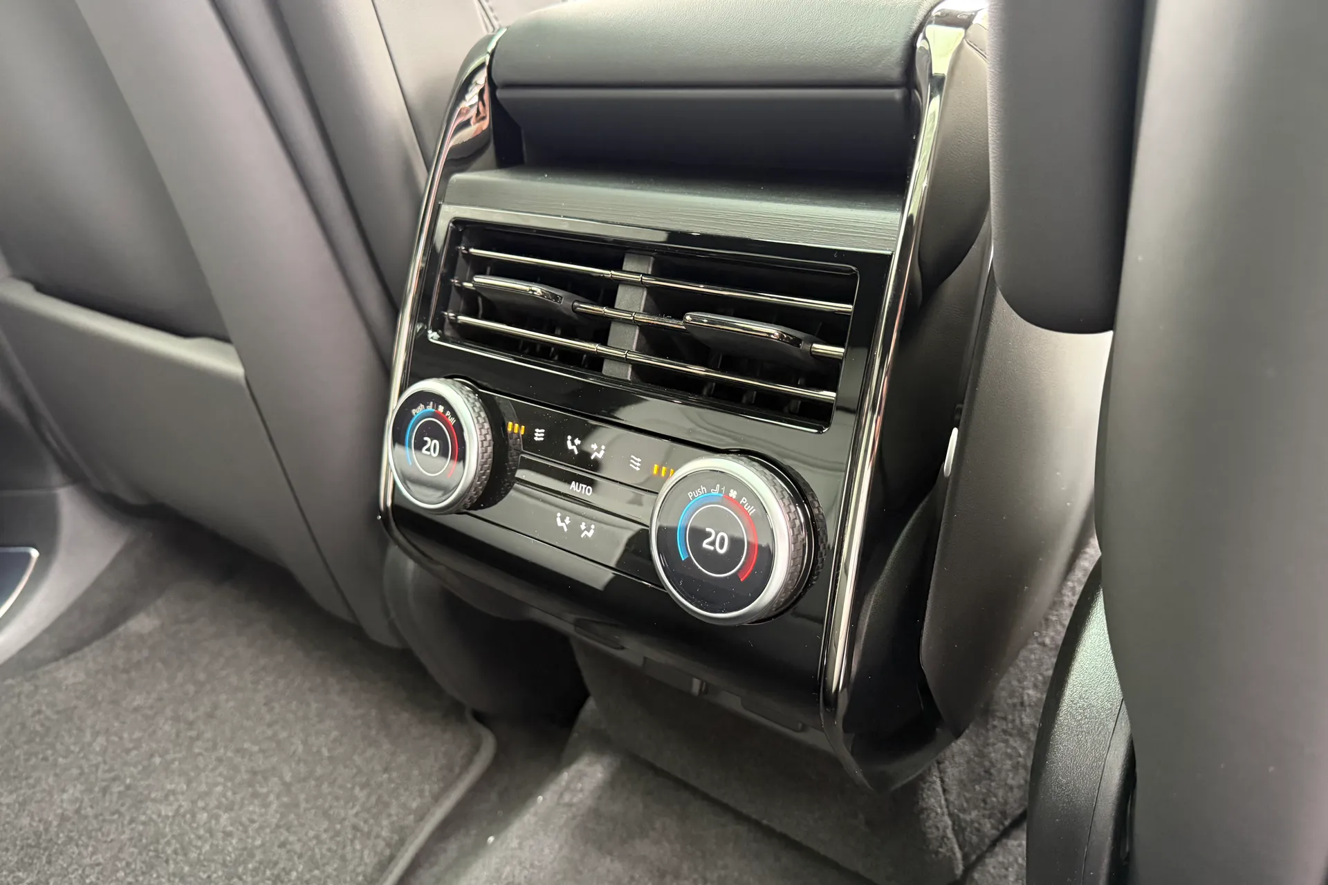 LAND ROVER RANGE ROVER SPORT thumbnail image number 47