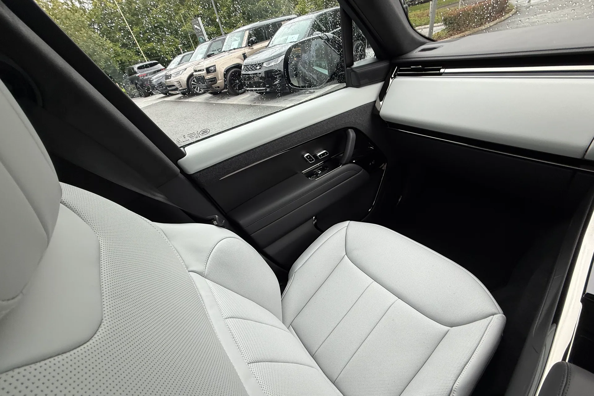 LAND ROVER RANGE ROVER SPORT thumbnail image number 53