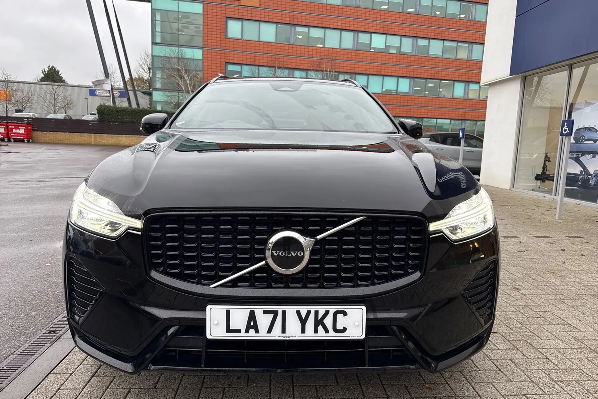 Volvo XC60 thumbnail image number 13