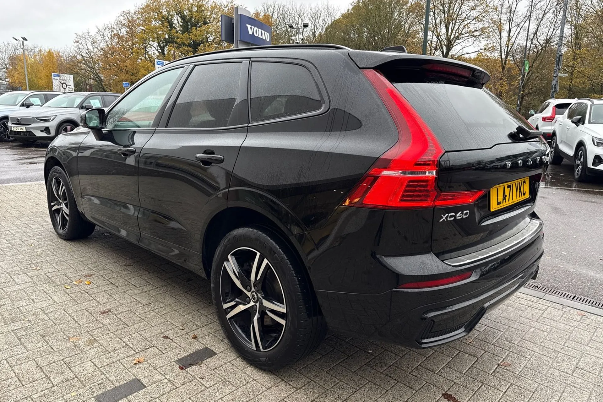 Volvo XC60 thumbnail image number 10