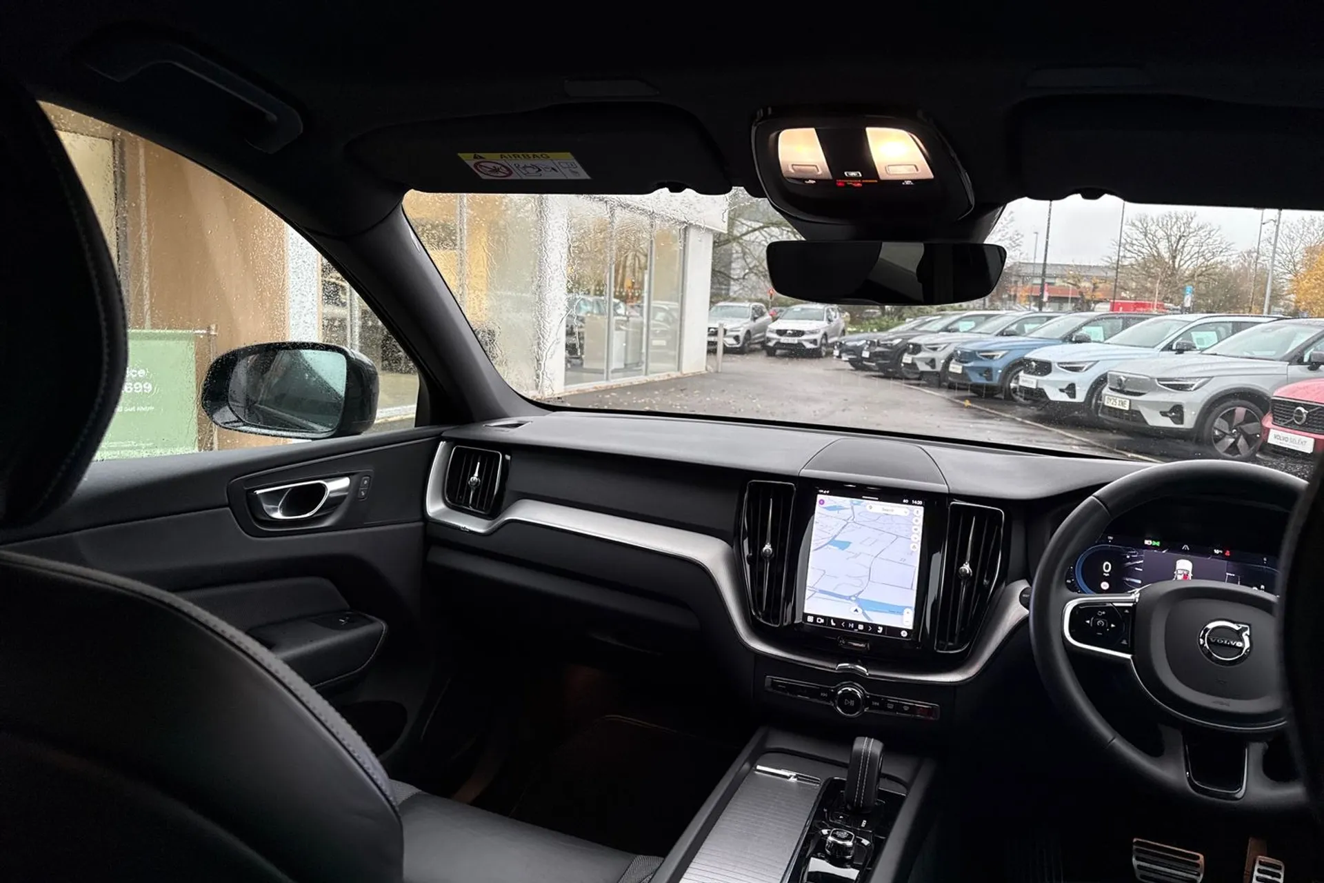 Volvo XC60 thumbnail image number 32