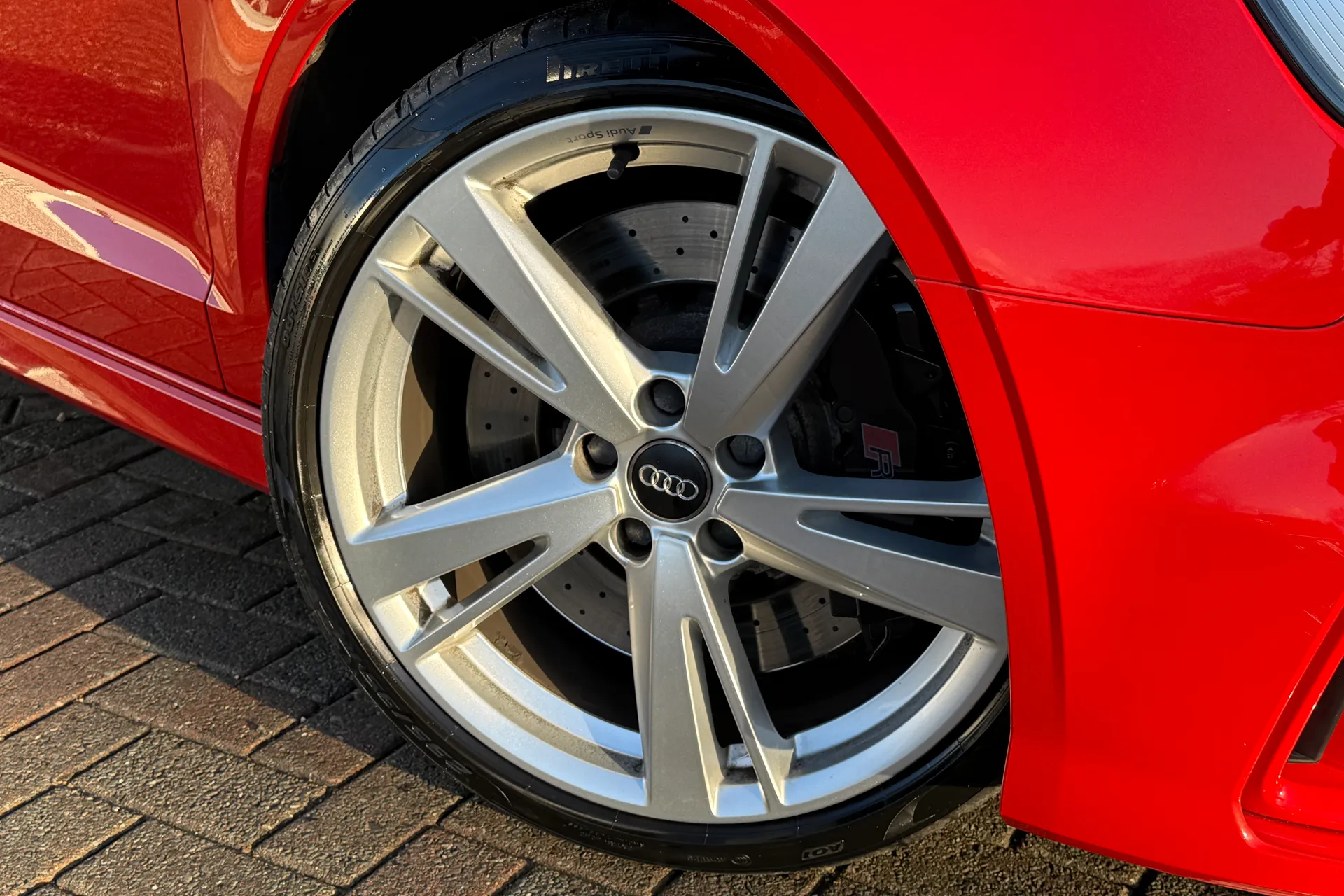 Audi RS3 thumbnail image number 11