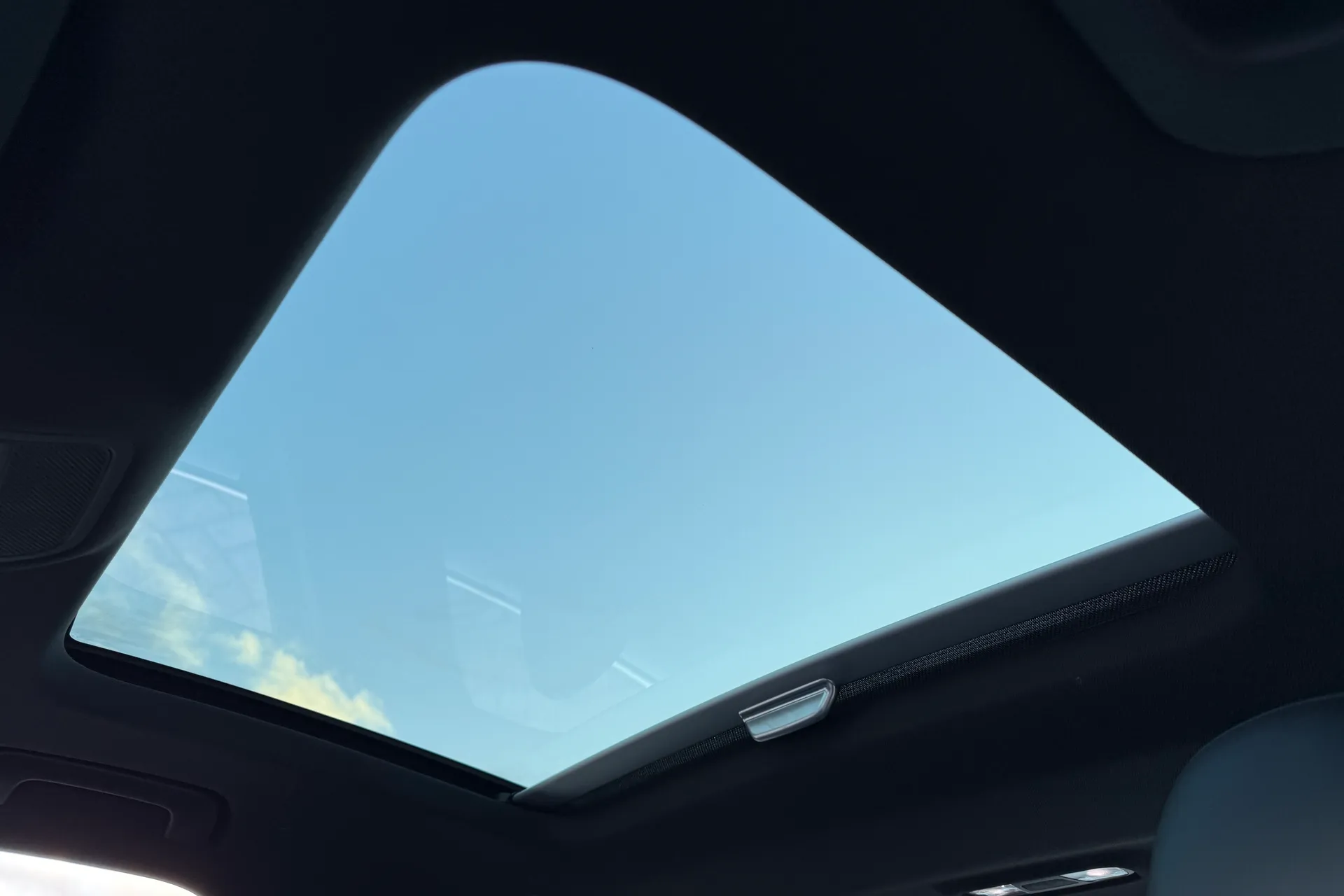 Audi RS3 thumbnail image number 35