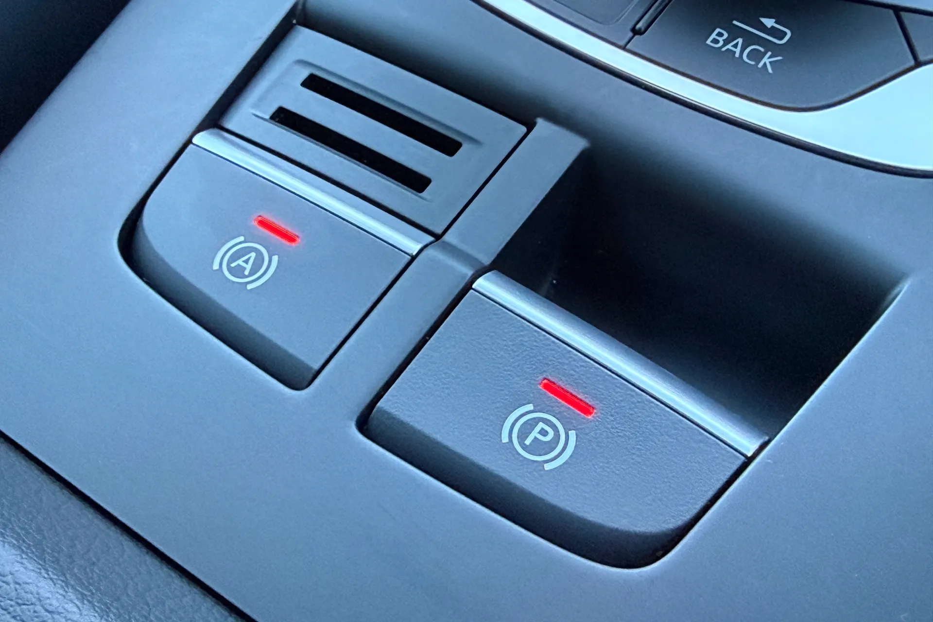 Audi RS3 thumbnail image number 45