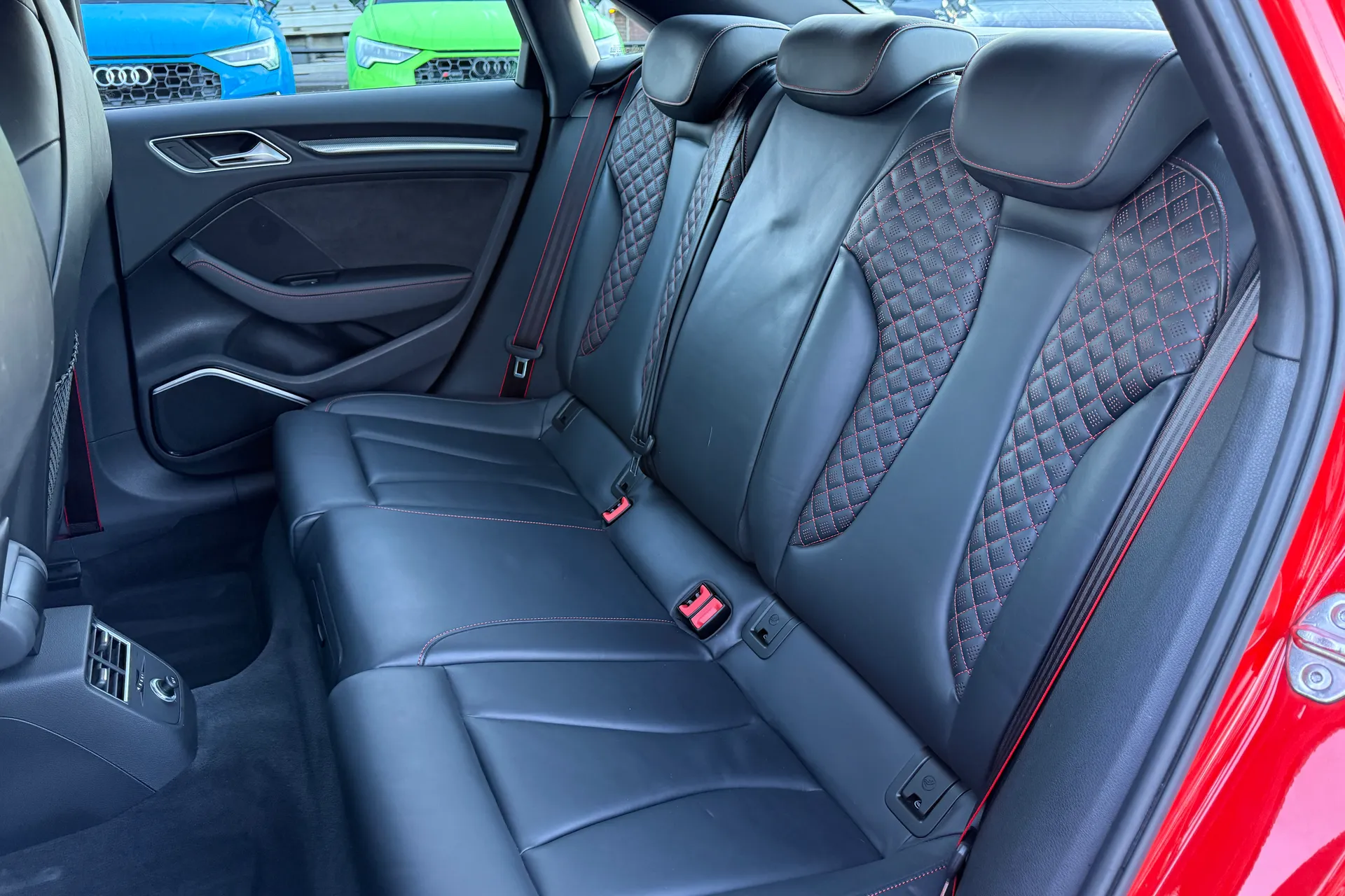 Audi RS3 thumbnail image number 47