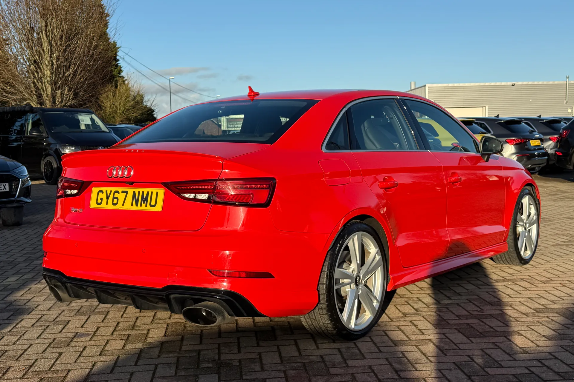 Audi RS3 thumbnail image number 37