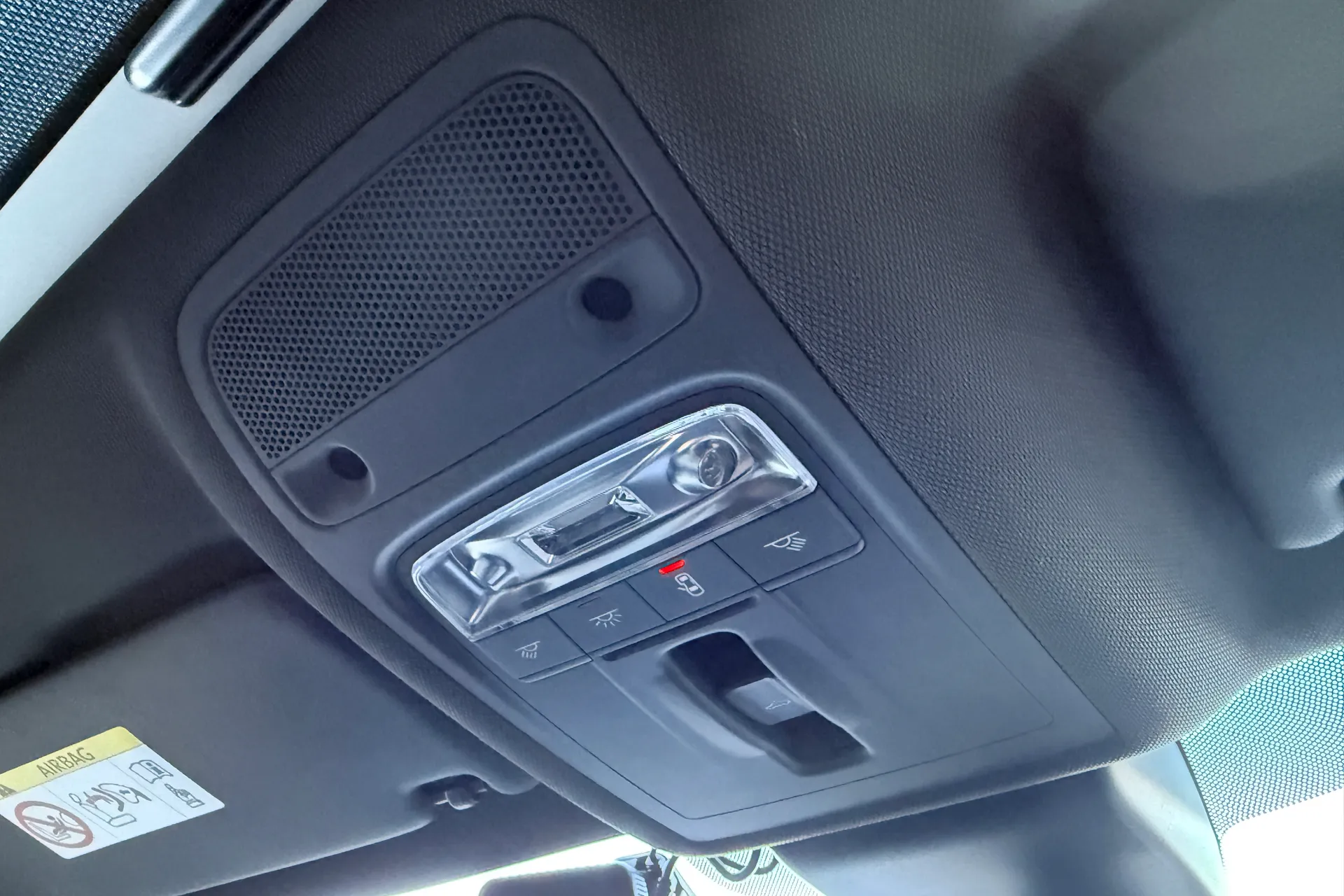 Audi RS3 thumbnail image number 24