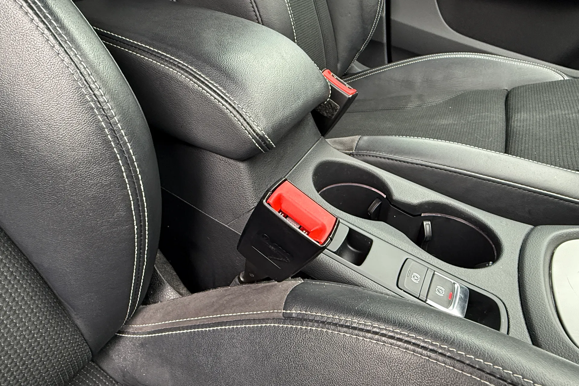 Audi Q3 thumbnail image number 47