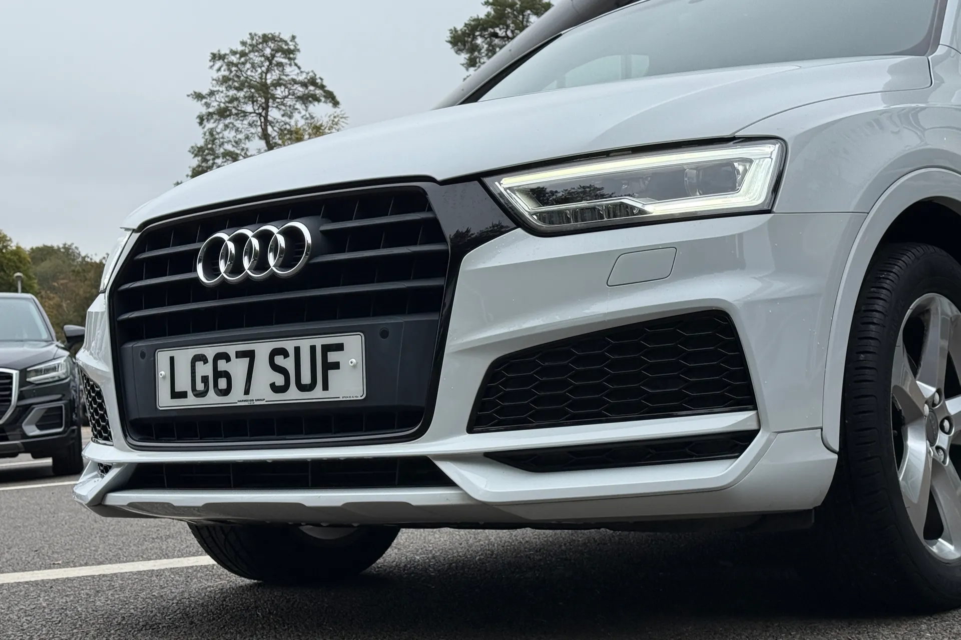 Audi Q3 thumbnail image number 21