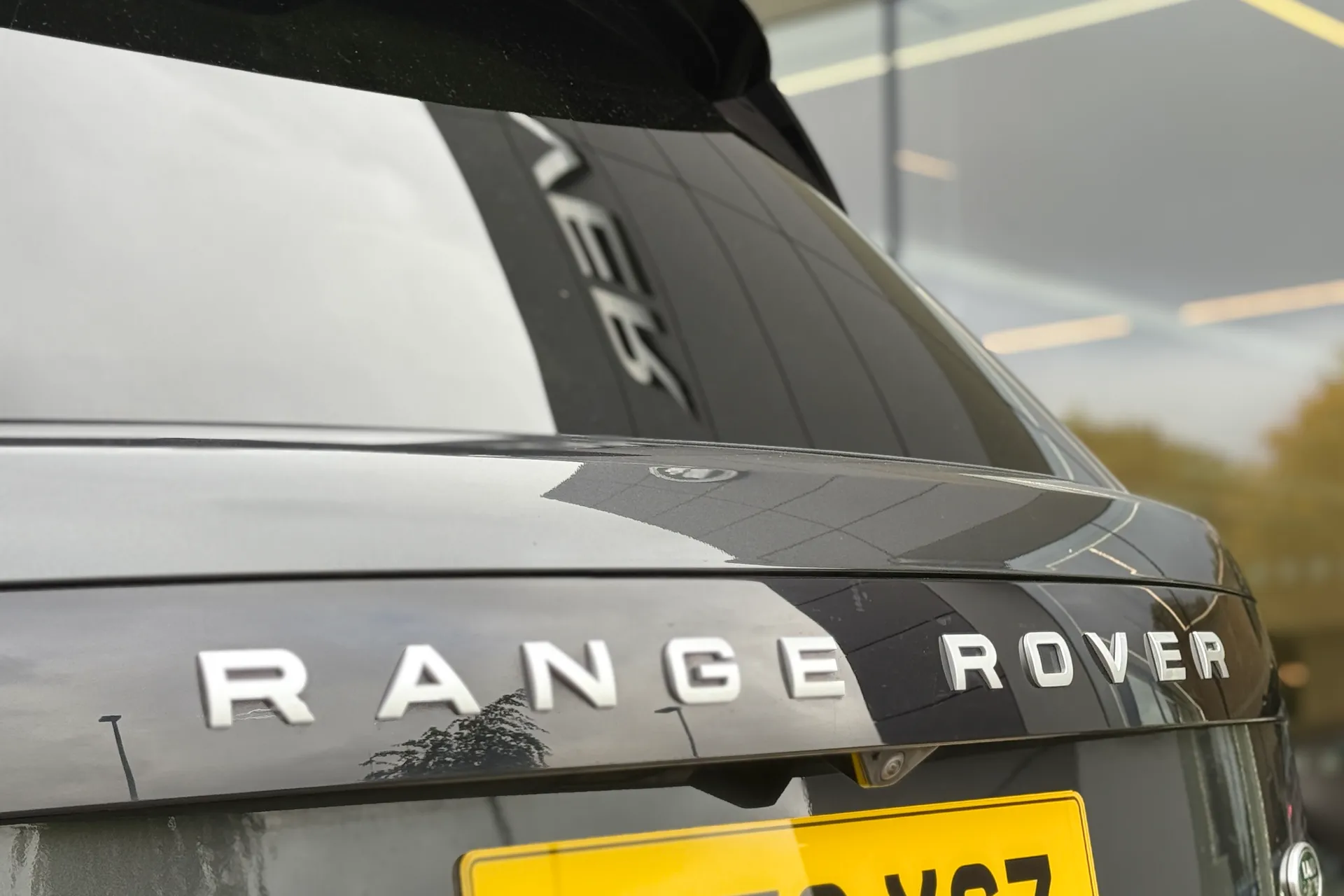 LAND ROVER RANGE ROVER thumbnail image number 23