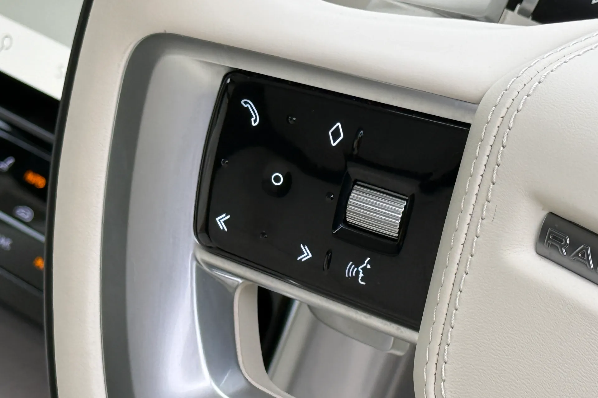 LAND ROVER RANGE ROVER thumbnail image number 64