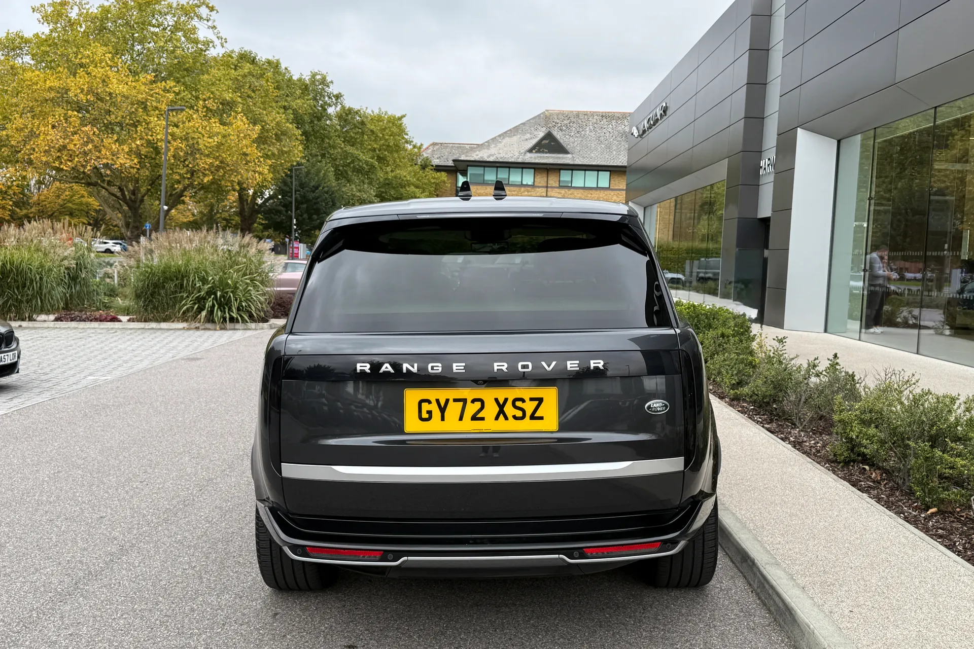 LAND ROVER RANGE ROVER thumbnail image number 21