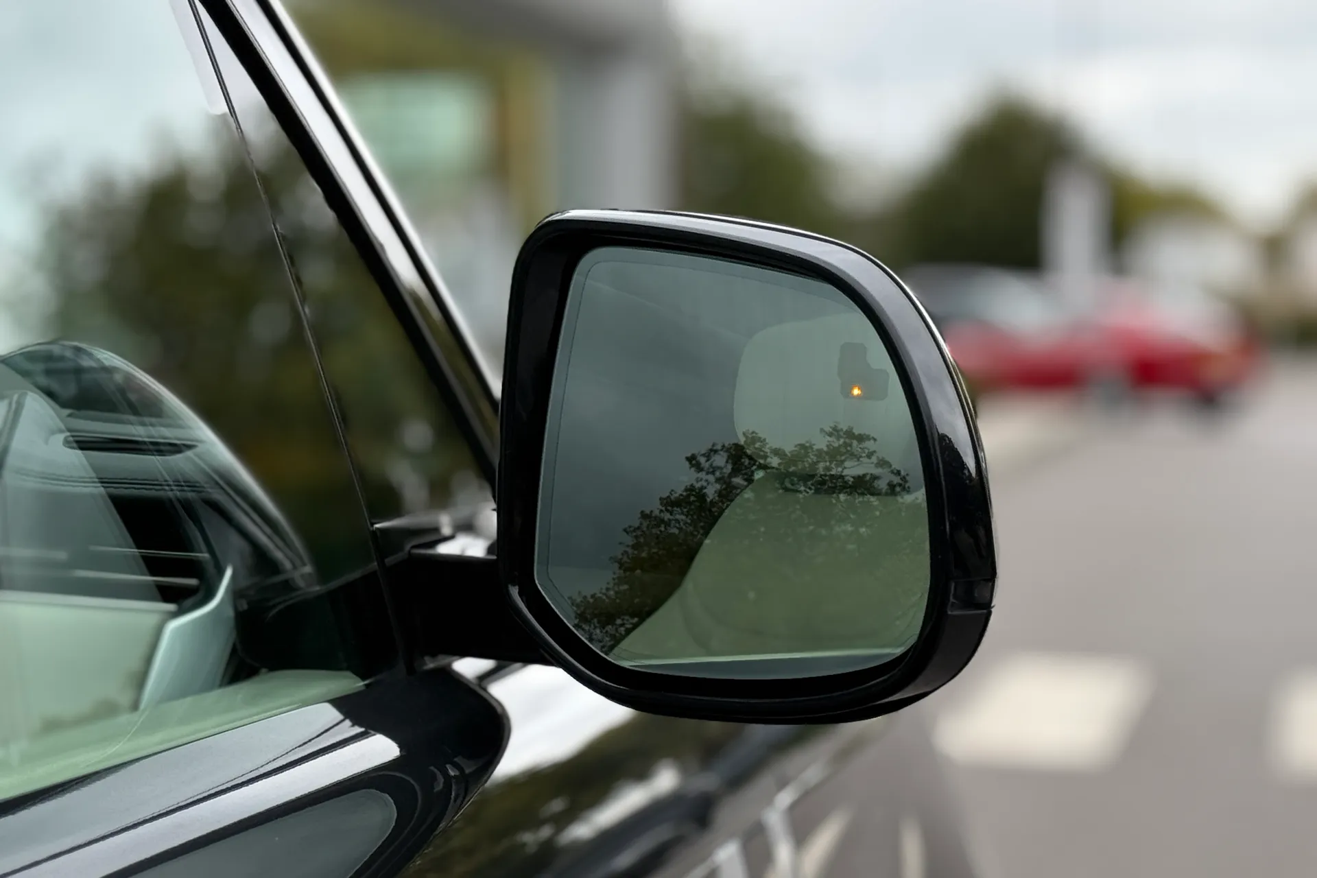 LAND ROVER RANGE ROVER thumbnail image number 18